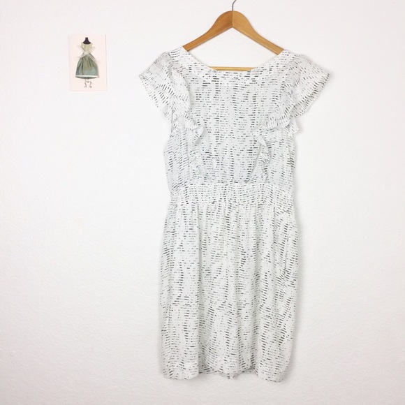 BCBGeneration Dress Sleeveless medium white Ruffle Dress - Picture 3 of 9